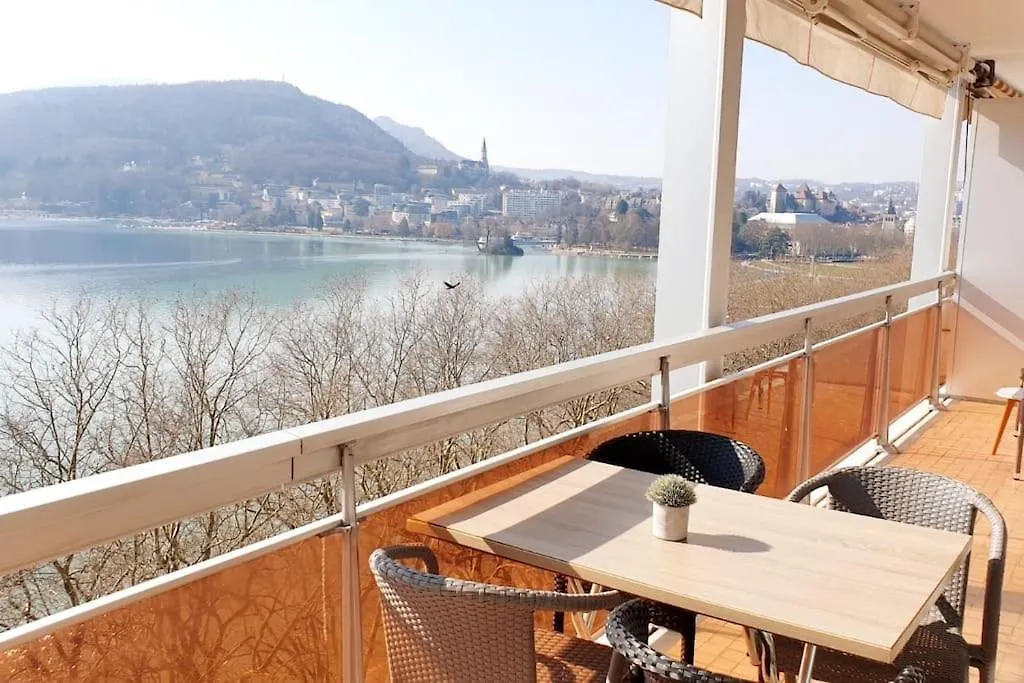 Apartment Le Solavue 150 M2 Vue Exceptionnelle Sur Le Lac Annecy France